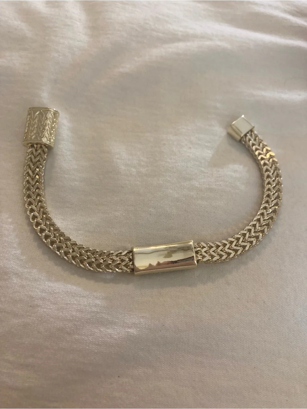 N/A gorgeous bracelet